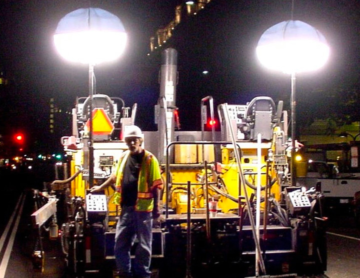 Winter Gear - Jobsite Equipment - Balloon Lighting